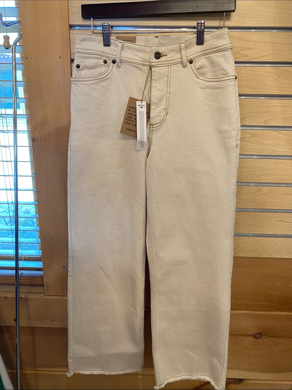 W’s Cream High-Waist Straight Jeans